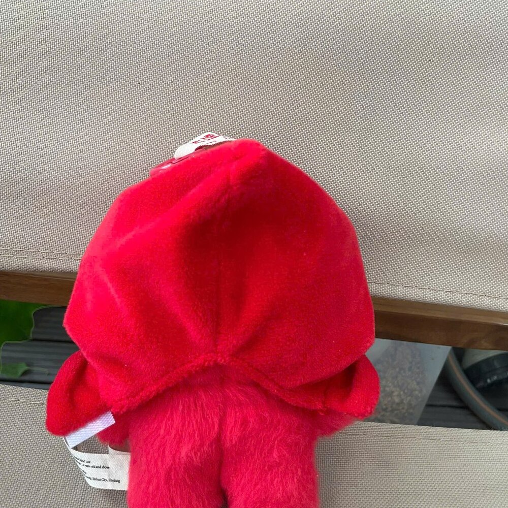 Korean-Style Collectible Doll – Adorable Red Hood Edition - Picture 3 of 4